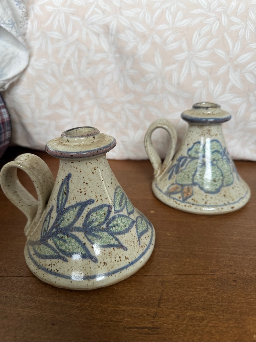 Handcrafted Speckled Ceramic Candle Holders with Leaf Motif - Beige/Green